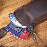 미친 말 가죽 크로스 바디 백_r