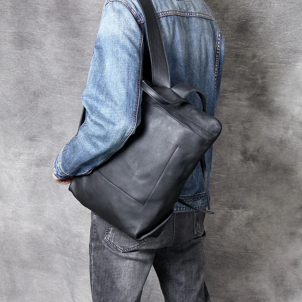 Schmaler Rucksack aus Rindsleder — Modell G