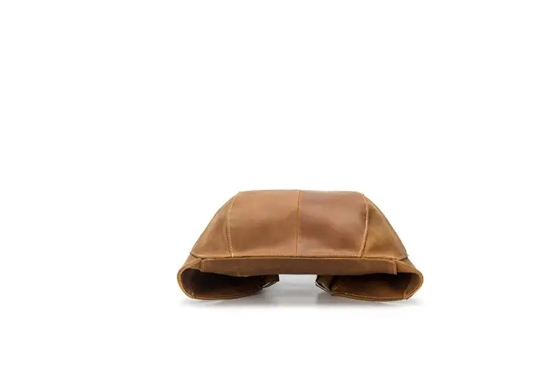 Mochila fina em pele crazy horse — Modelo AN — Ilustração do artigo 30