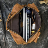 حقيبة كتف من جلد الحصان المجنون