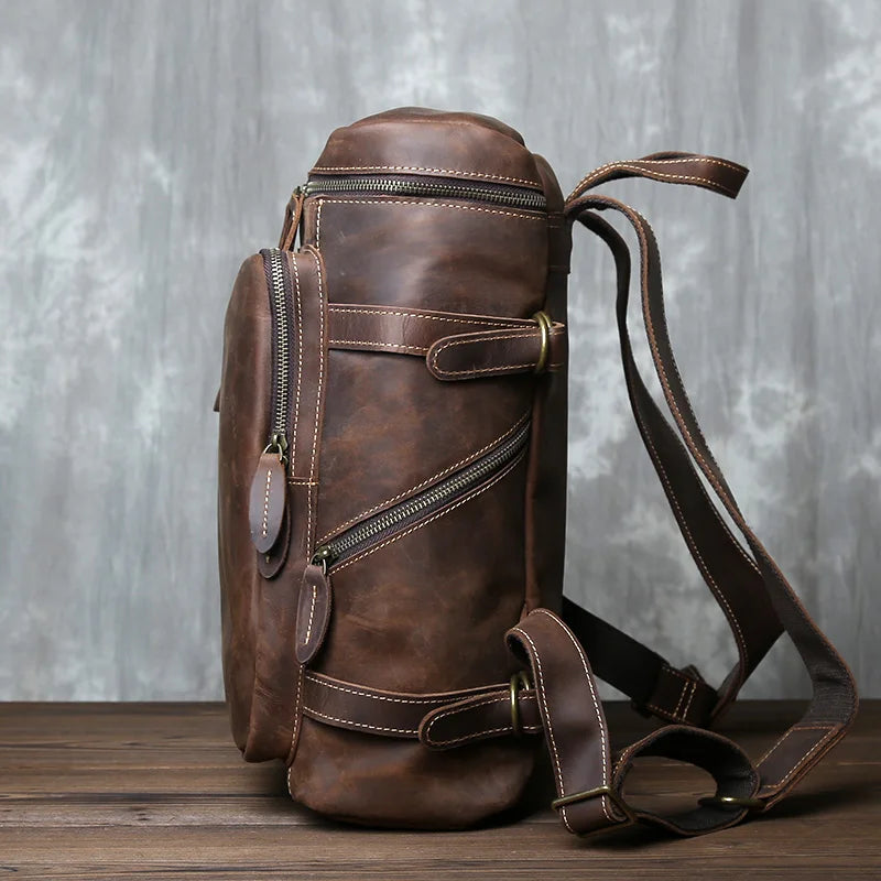 Mochila em pele crazy horse — Modelo P