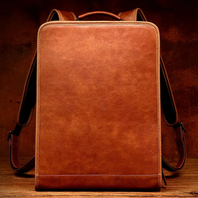 Schmaler Rucksack aus Leder — Modell F