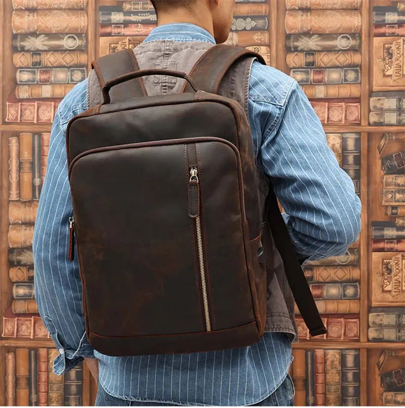 Rucksack mit USB-Anschluss aus Crazy Horse-Leder — Modell J