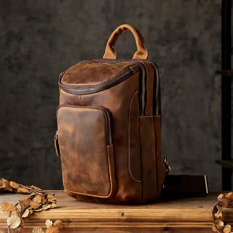Bolsa a tiracolo em pele crazy horse — Modelo L