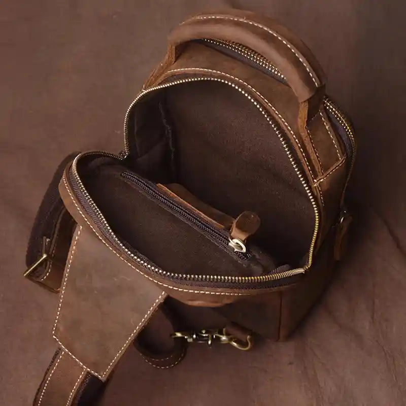 Crossbody-Tasche aus Crazy Horse-Leder — Modell E