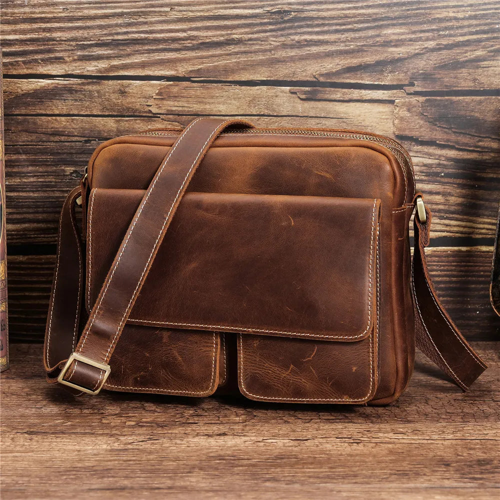 Bolsa de ombro em pele crazy horse — Modelo U