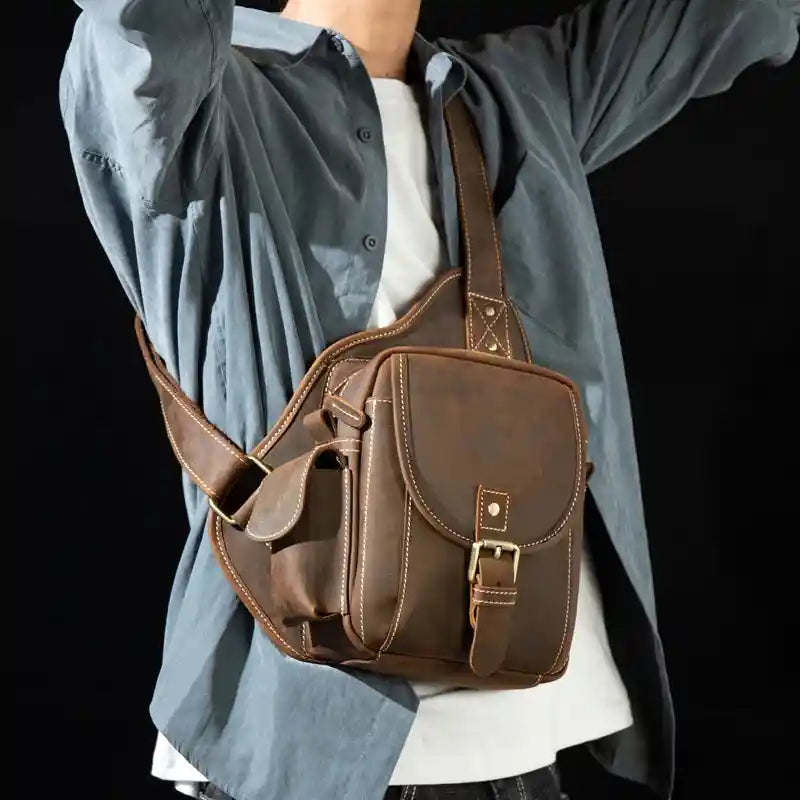 Crossbody-Tasche aus Crazy Horse-Leder — Modell P