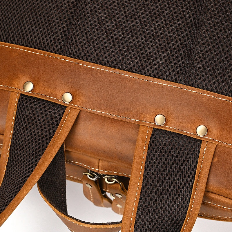 Mochila em pele crazy horse — Modelo Z — Imagem de detalhe 13