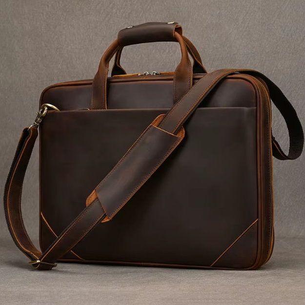 Aktentasche aus Crazy Horse-Leder — Modell U — Detailansicht 5
