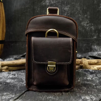 Kameratasche aus Crazy Horse-Leder — Modell B