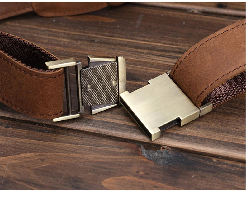 Bauchtasche aus Crazy Horse-Leder — Modell J — Detailansicht