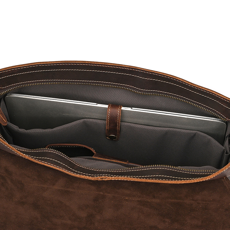 Umhängetasche aus Crazy Horse-Leder — Modell AN