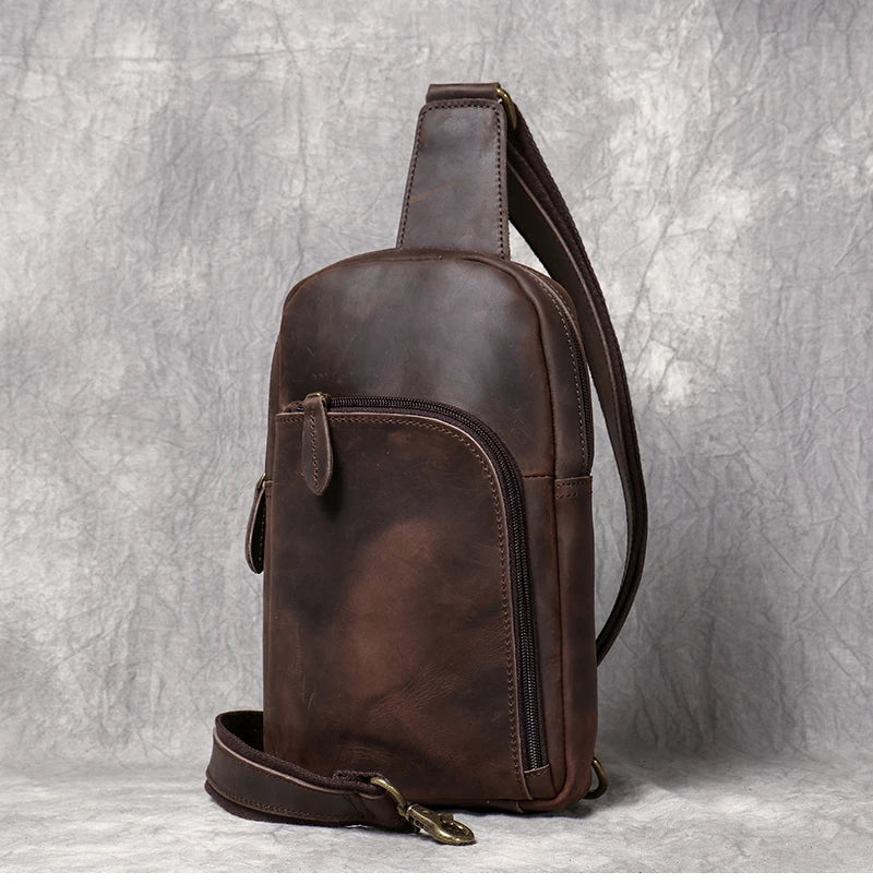 Crossbodyväska i crazy horse-läder — Modell F — Detaljbild 2