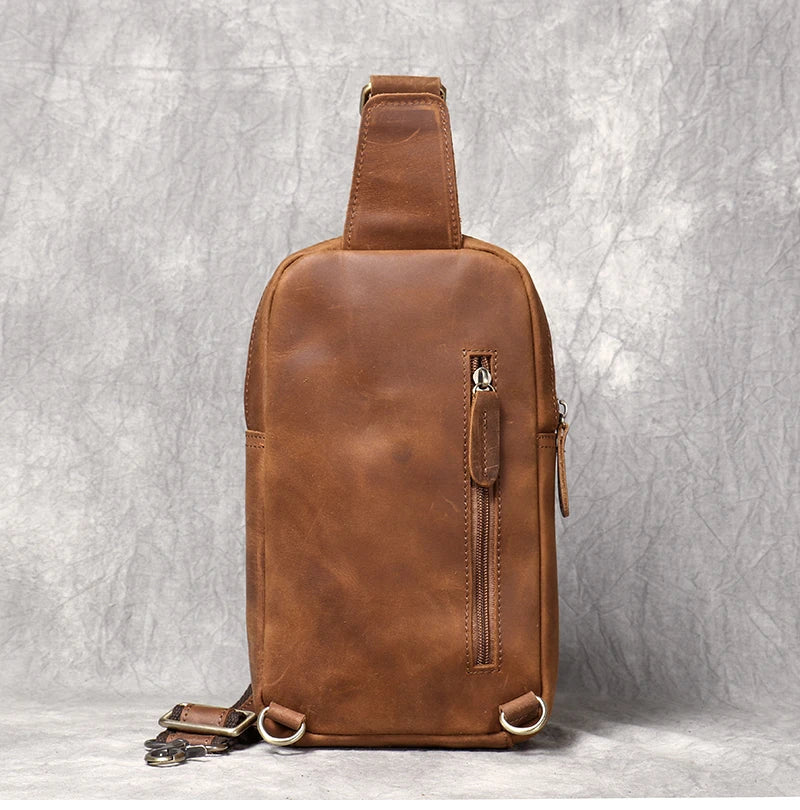 Crossbodyväska i crazy horse-läder — Modell F — Detaljbild 6