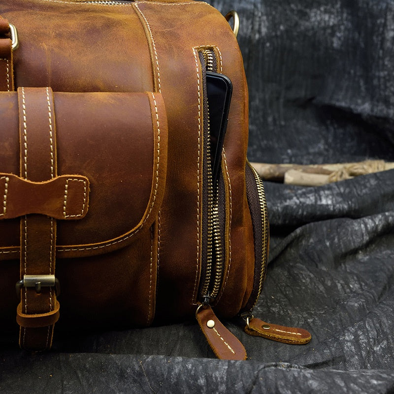 Reisetasche aus Crazy Horse-Leder — Modell P — Detailansicht