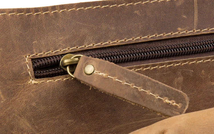 Bolsa de anca em pele crazy horse — Modelo G — Imagem de detalhe