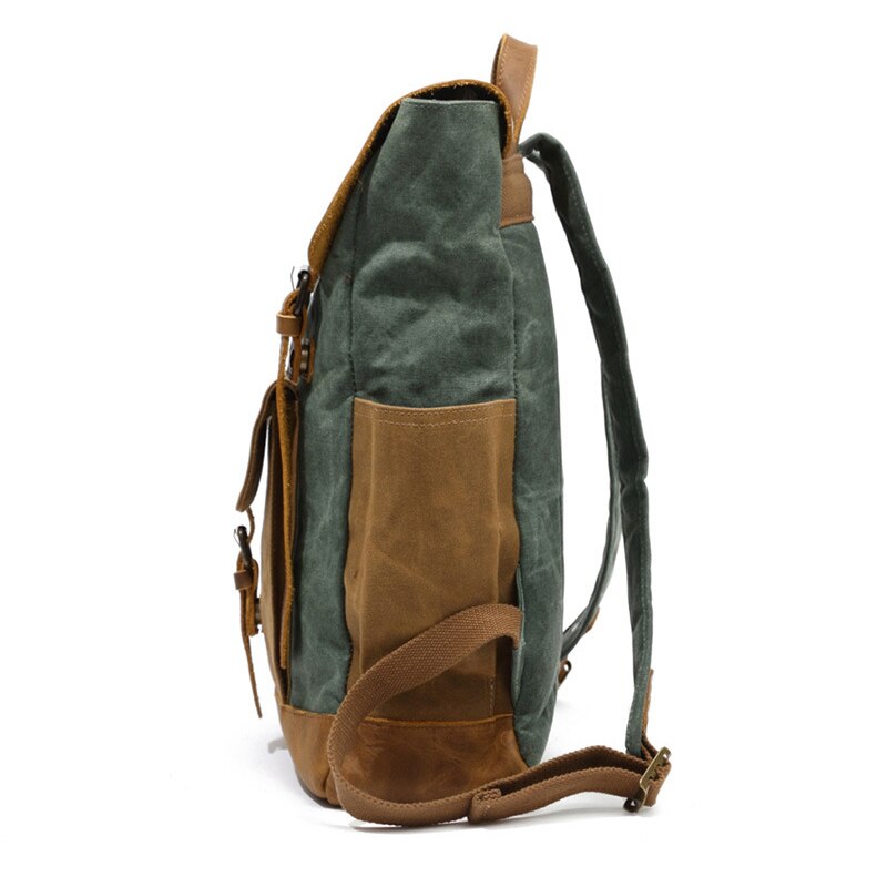Rucksack mit Lederbesatz aus gewachstem Canvas — Modell A