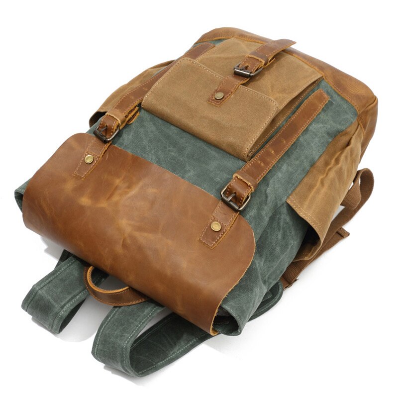 Rucksack mit Lederbesatz aus gewachstem Canvas — Modell A