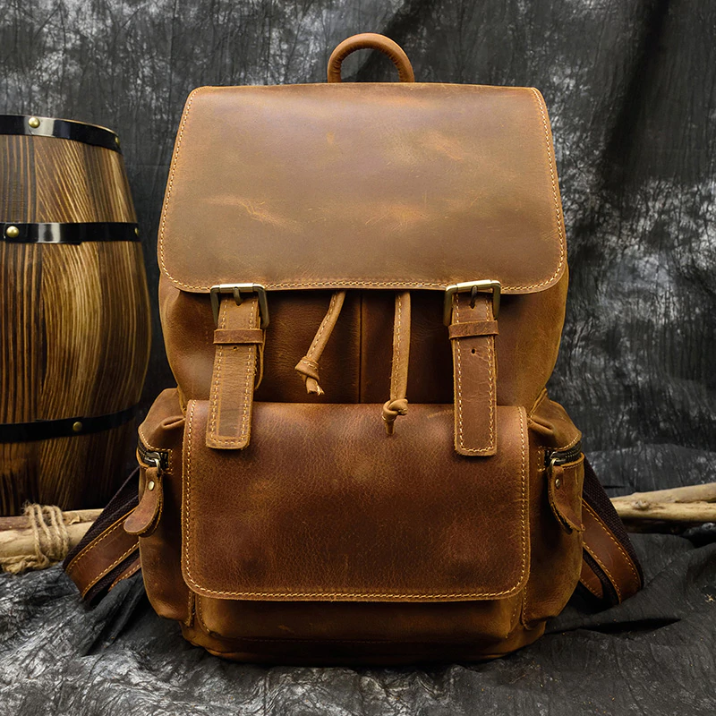 Rucksack aus Crazy Horse-Leder — Modell C