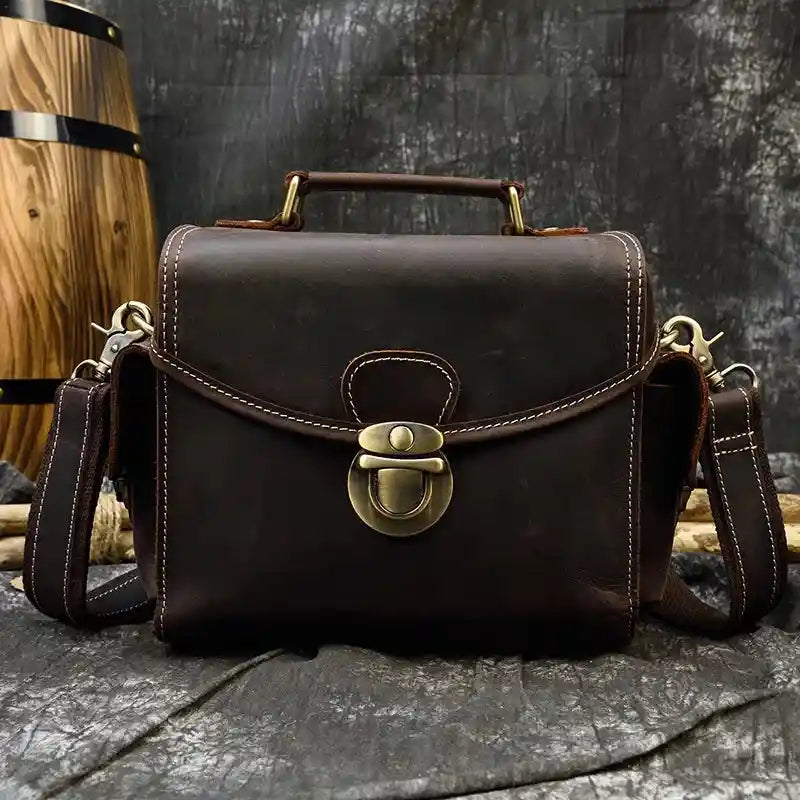 Kameratasche aus Crazy Horse-Leder — Modell B