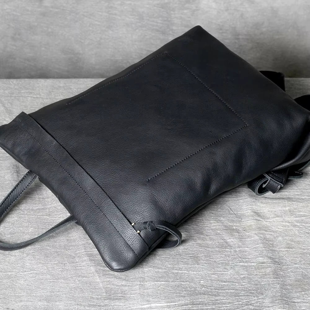 Schmaler Rucksack aus Rindsleder — Modell G