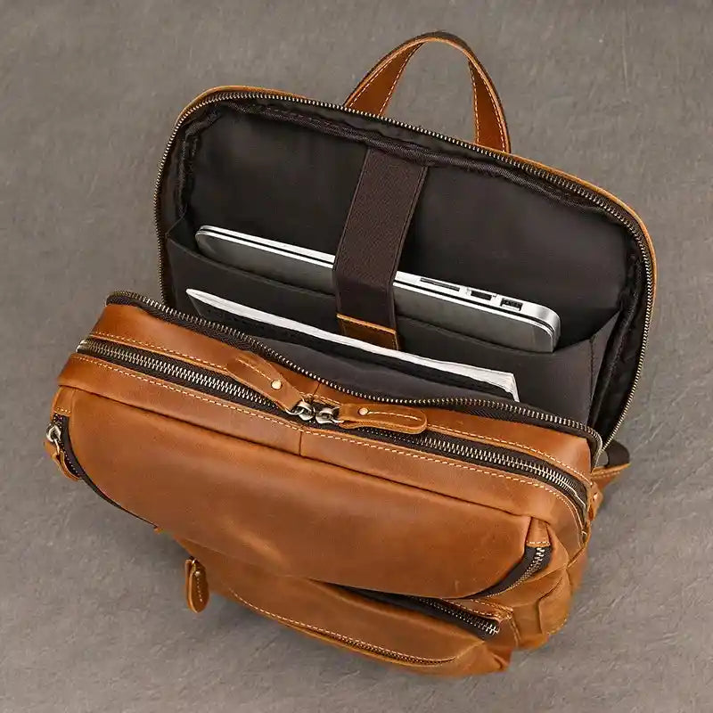 Mochila em pele crazy horse — Modelo Z