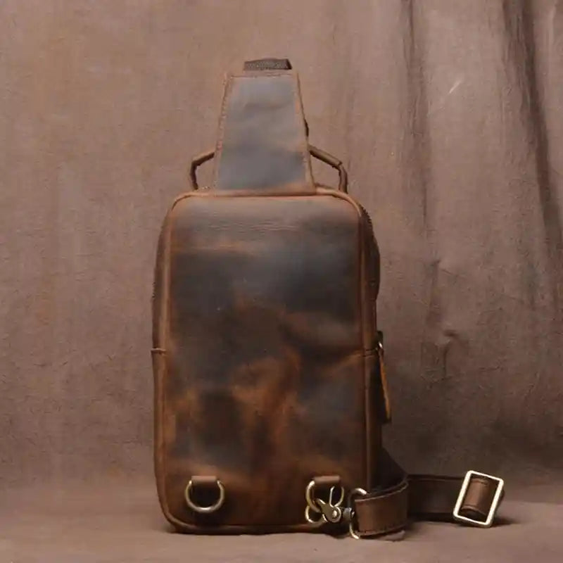 Crossbody-Tasche aus Crazy Horse-Leder — Modell E