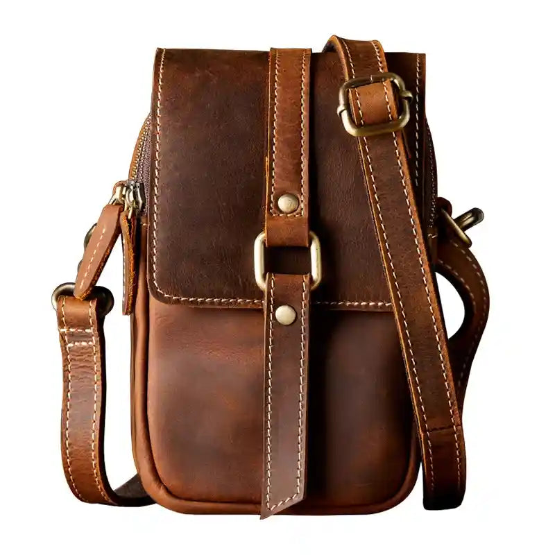 Mini sac à bandoulière en cuir crazy horse — Modèle P