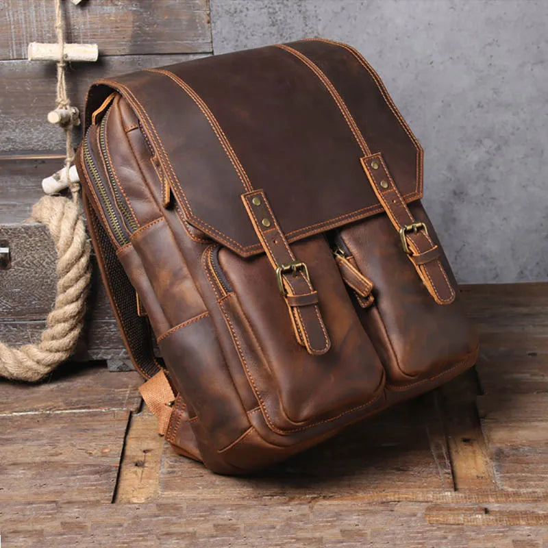 Mochila em pele crazy horse — Modelo K