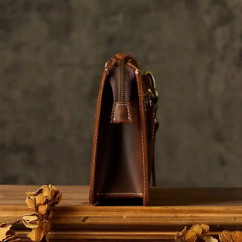 Cartera de mano de cuero crazy horse — Modelo C