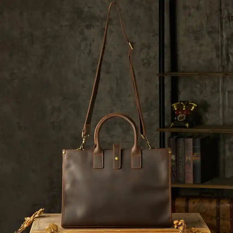 Aktentasche aus Crazy Horse-Leder — Modell Y