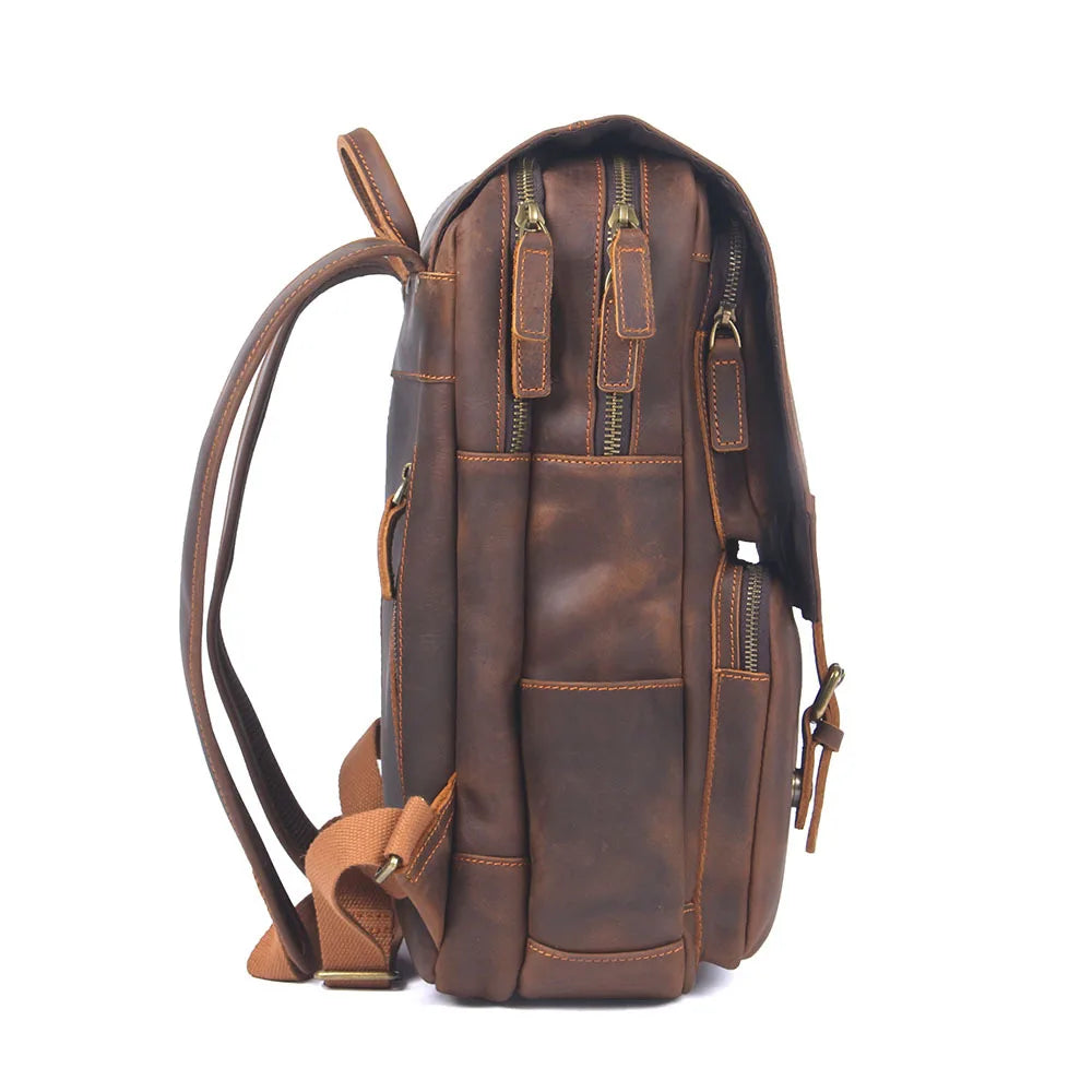 Mochila em pele crazy horse — Modelo K