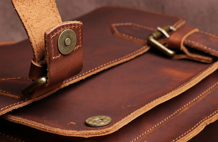 Bolsa de ombro em pele crazy horse — Modelo H — Imagem de detalhe