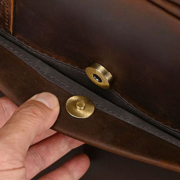 Aktentasche aus Crazy Horse-Leder — Modell U — Detailansicht 18