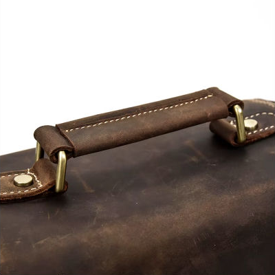 Kameratasche aus Crazy Horse-Leder — Modell B
