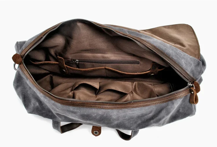 Duffle-Bag aus gewachstem Canvas und Leder — Modell D — Innenansicht; Details zum Reißverschluss; Details der Fächer und Taschen