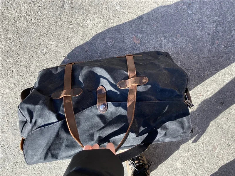 Duffle-Bag aus gewachstem Canvas und Leder — Modell D — Produktansicht