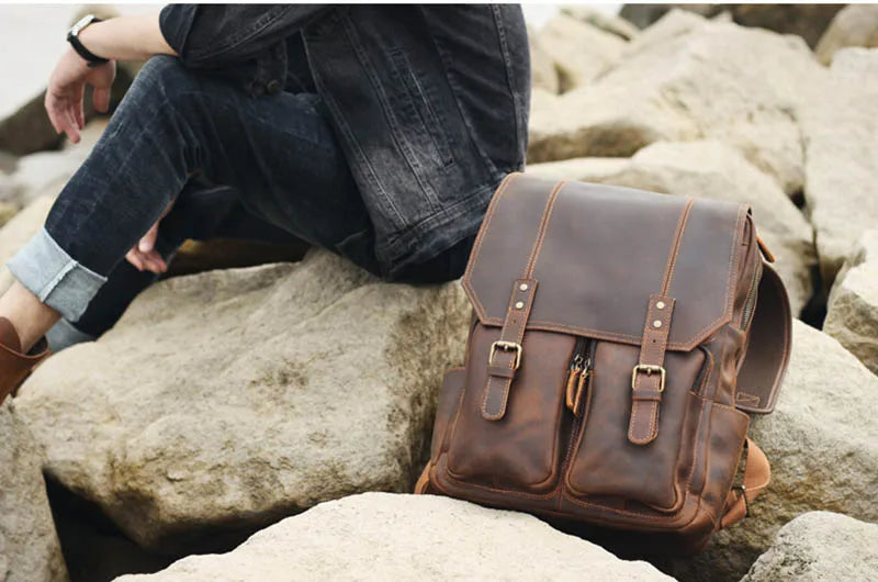 Mochila em pele crazy horse — Modelo K — Imagem de detalhe 3