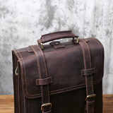 Mochila com duas formas de transporte em pele crazy horse — Modelo AL