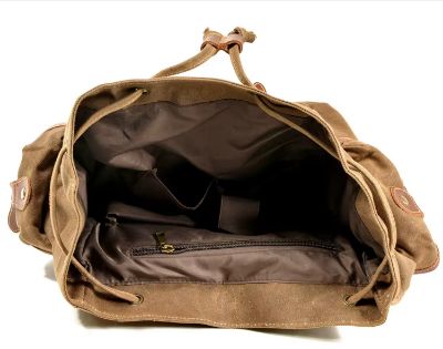 Rucksack aus gewachstem Canvas und Leder — Modell I