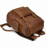 Mochila em pele crazy horse — Modelo M