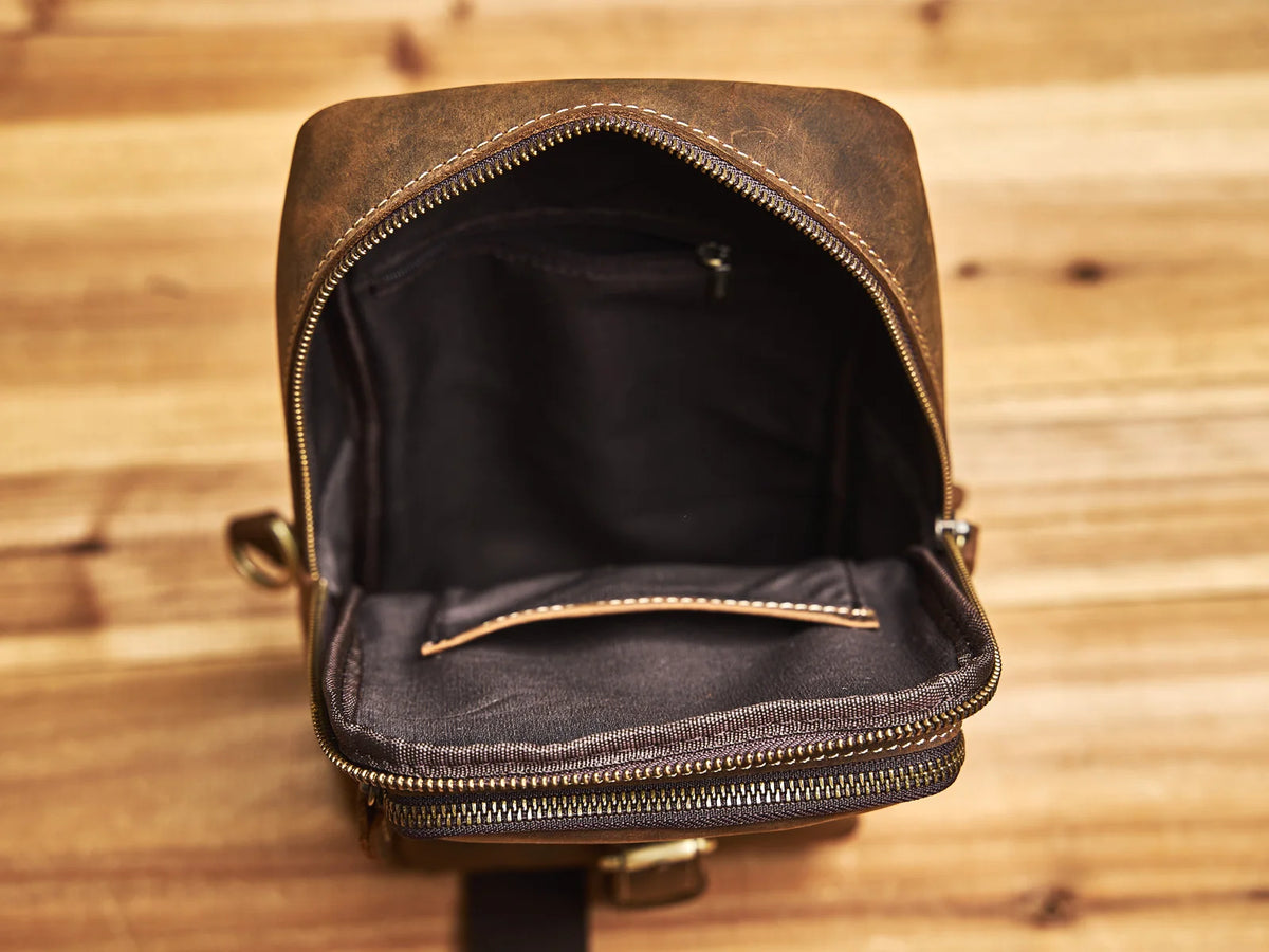 Crazy Horse Leather Crossbody Bag — Style T — Detail image 16