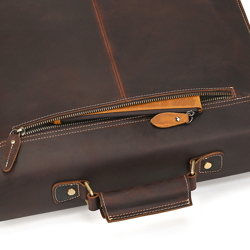 Umhängetasche aus Crazy Horse-Leder — Modell AN