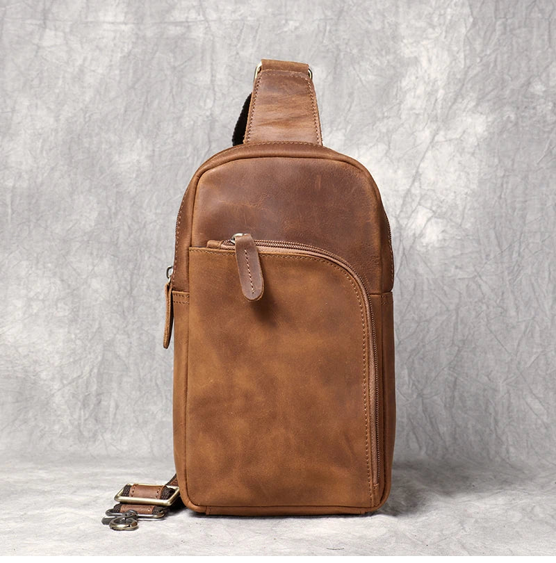 Crossbodyväska i crazy horse-läder — Modell F — Detaljbild 4