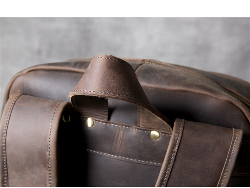 Mochila em pele crazy horse — Modelo AC