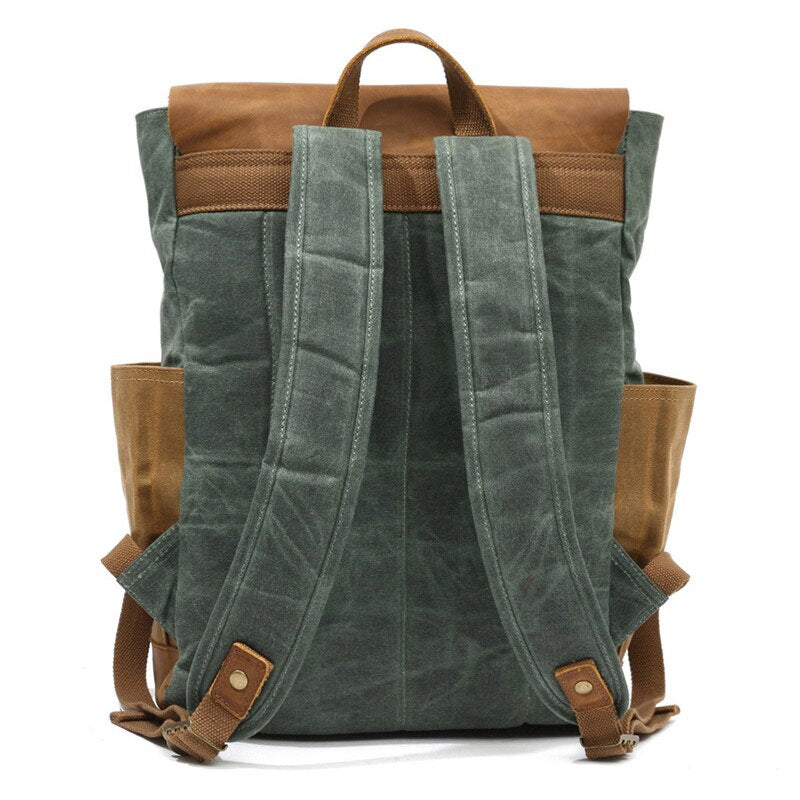 Rucksack mit Lederbesatz aus gewachstem Canvas — Modell A
