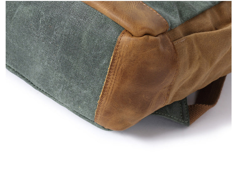 Rucksack mit Lederbesatz aus gewachstem Canvas — Modell A