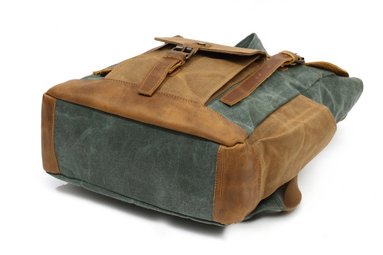 Rucksack mit Lederbesatz aus gewachstem Canvas — Modell A